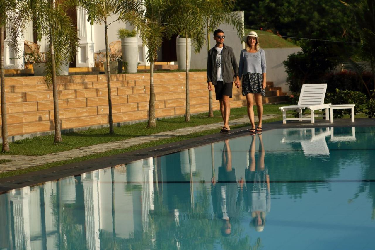 טנגלה Samudra Beach Resort מראה חיצוני תמונה